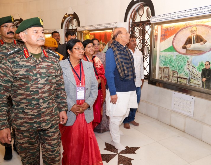 ‘भारत को विकसित राष्ट्र बनाने में सेना की अहम भूमिका’, महू में बोले रक्षा मंत्री राजनाथ सिंह, बाबासाहेब अंबेडकर की जन्मस्थली भी पहुंचे